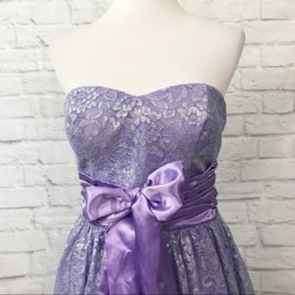 As U Wish Lavender Lace Strapless Dress Size 7 - Picture 4 of 6
